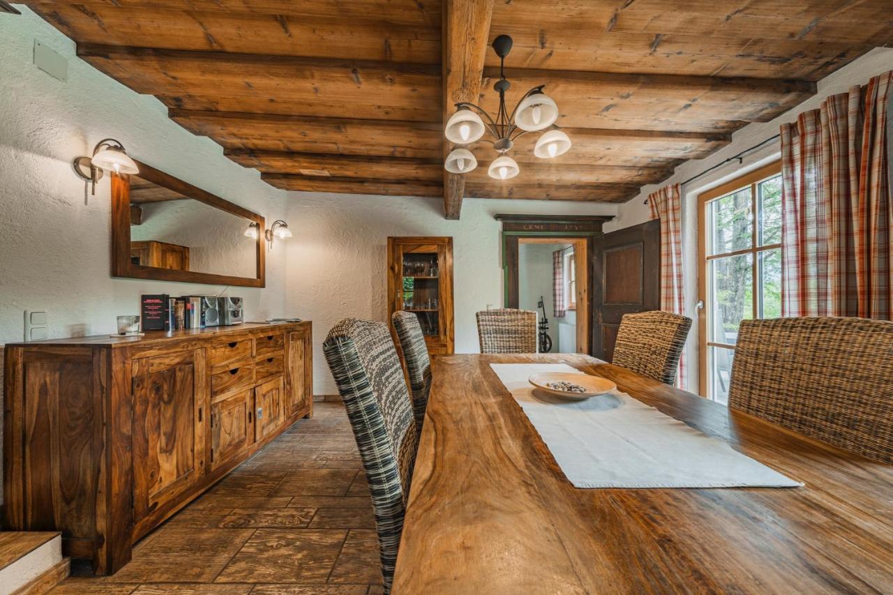 Вилла Ferienhaus Gut - Eisenlehen Бад Гоисерн Экстерьер фото