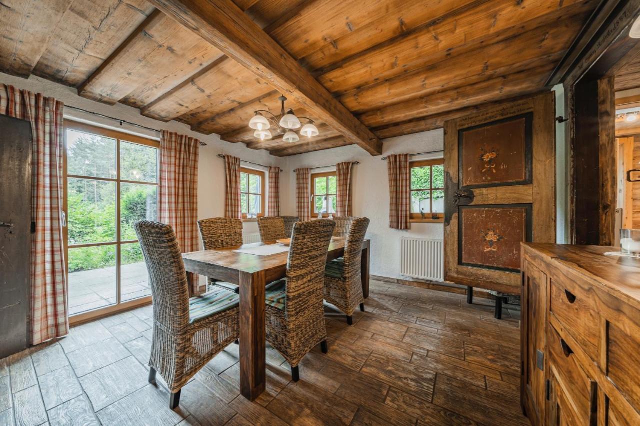 Вилла Ferienhaus Gut - Eisenlehen Бад Гоисерн Экстерьер фото